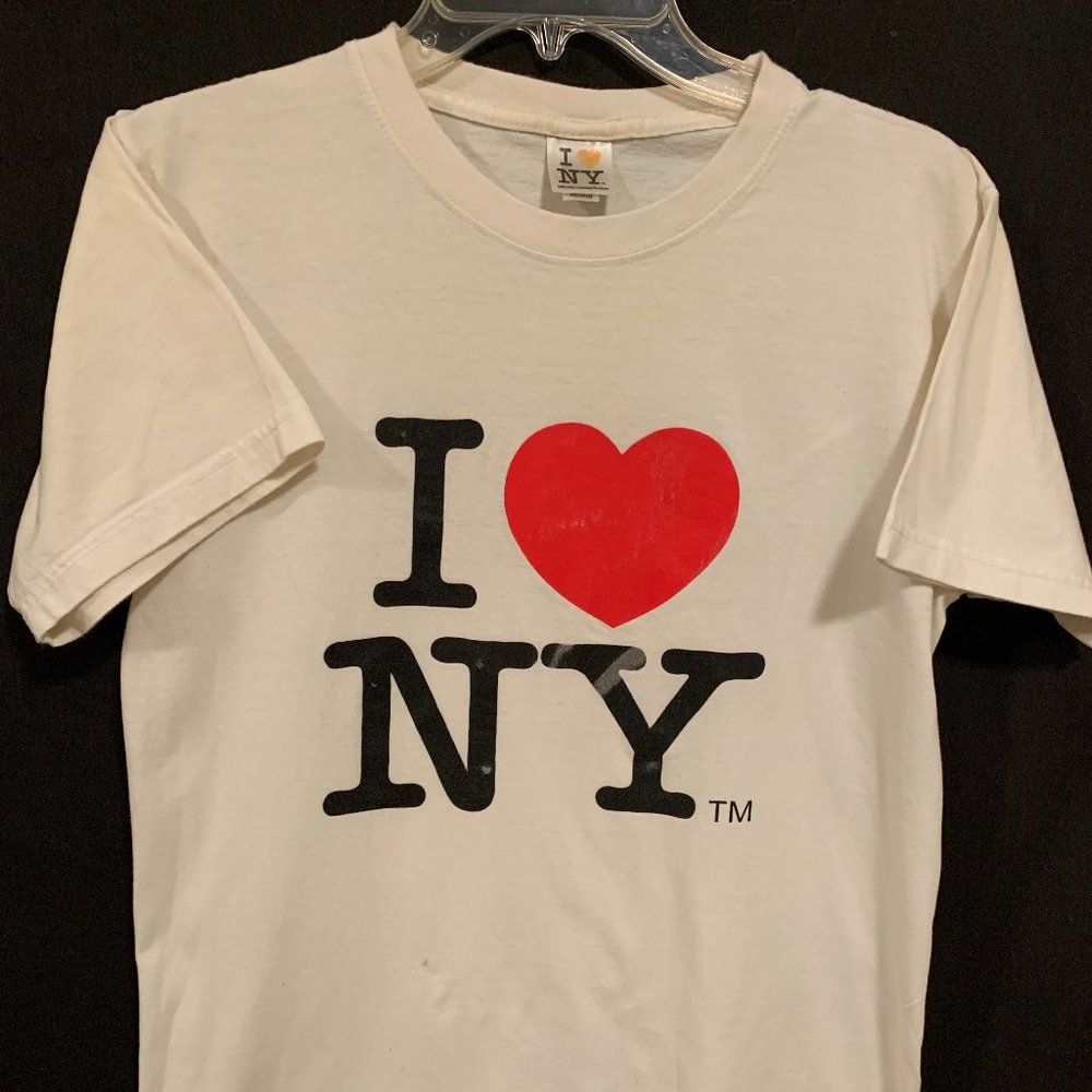 I Love New York t-shirt. Adult Medium.